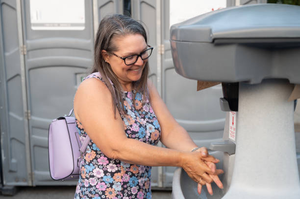 Best Emergency porta potty rental  in North Syracuse, NY